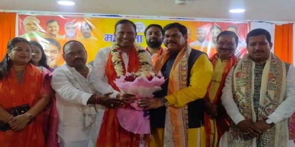 प्रशांत किशोर 'एक्सीडेंटल विधायक' हैं, चुपचाप चुनाव लड़ें: मिथिलेश तिवारी