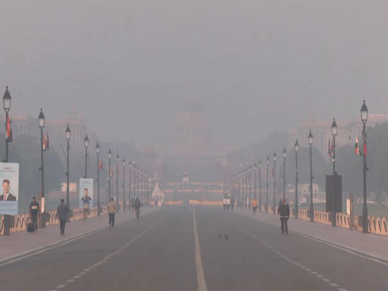 दिल्ली-NCR में प्रदूषण का खतरा: 5 नवंबर से 50% वर्क फ्रॉम होम और निर्माण कार्यों पर लगी रोक