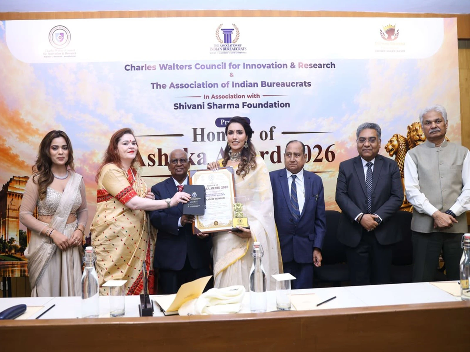Honour of Ashoka Award 2026: दिल्ली में न्यायपालिका, नौकरशाही और सिनेमा जगत की हस्तियां सम्मानित