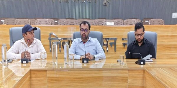 मतदाता सूची में दावे-आपत्तियों के निपटारे की समय सीमा 20 नवंबर तक बढ़ी: अखिल पिलानी
