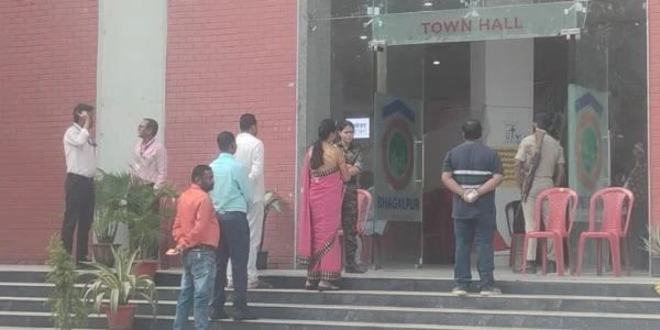 बिहार चुनाव: 14 जिलों में मतदान हुआ संपन्न, 58.45 प्रतिशत मतदाताओं ने डाला वोट