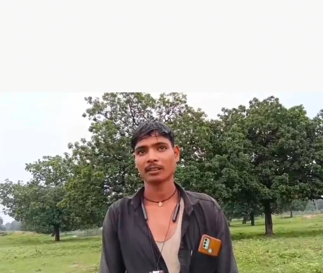 मध्य प्रदेश: नौकरी की मांग को लेकर टावर पर चढ़ा युवक, 2 घंटे होता रहा हंगामा