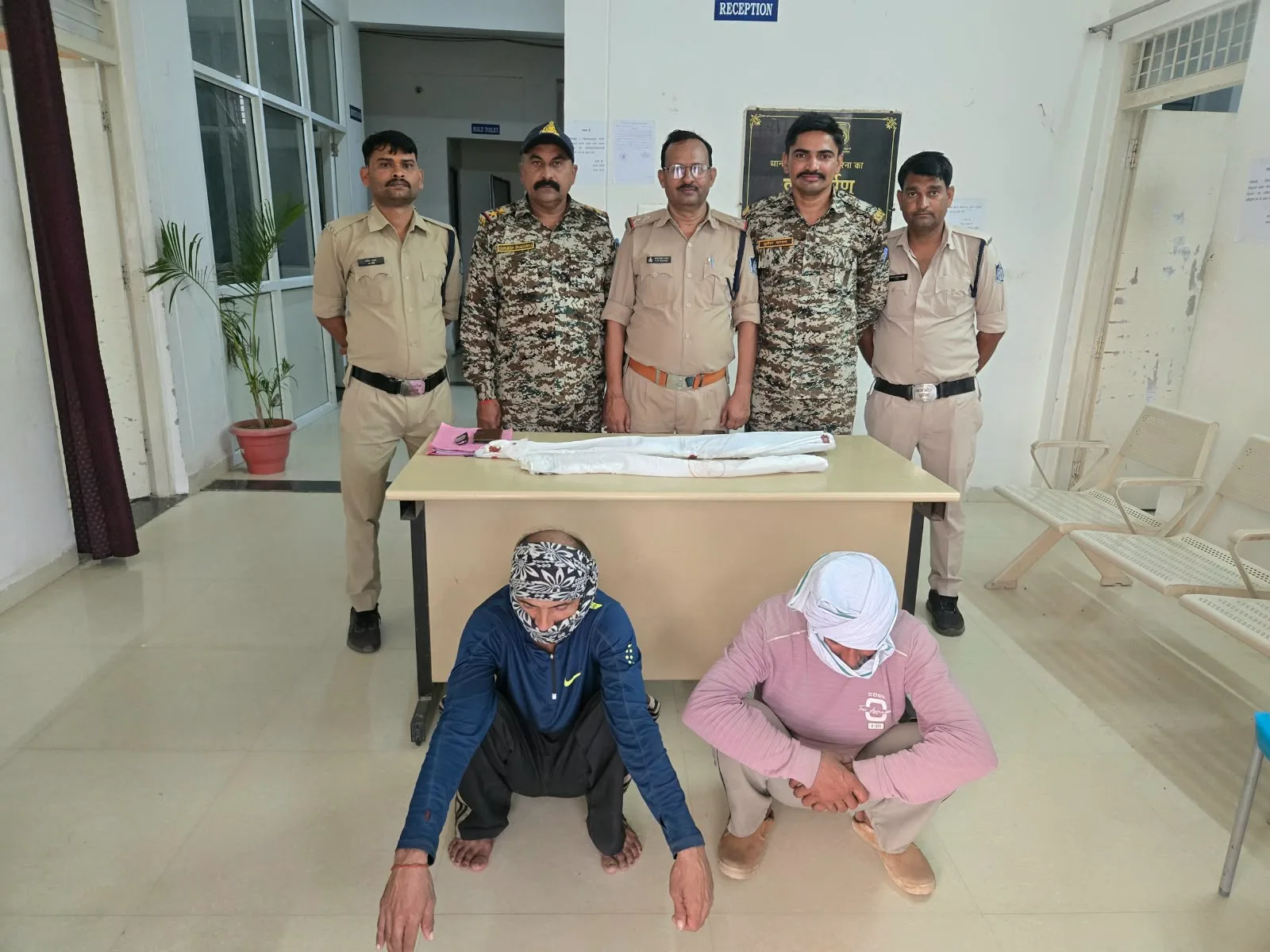 मध्य प्रदेश: सींगपुरा हत्याकांड; दो आरोपी गिरफ्तार, लाइसेंसी बंदूक और कुल्हाड़ी जब्त